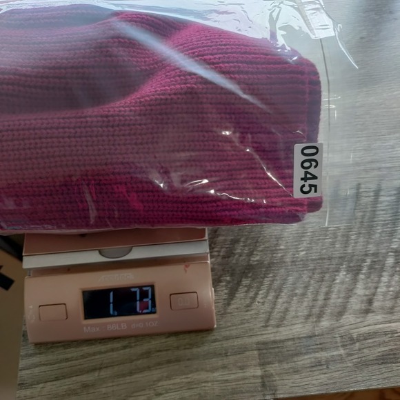 Torrid Cold Shoulder Sweater Pink Womans Size 3X New - Picture 9 of 9